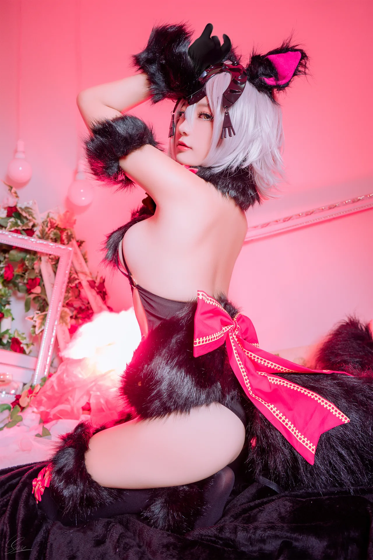 Messie Huang - Jeanne Alter Wolf-erohere9.webp